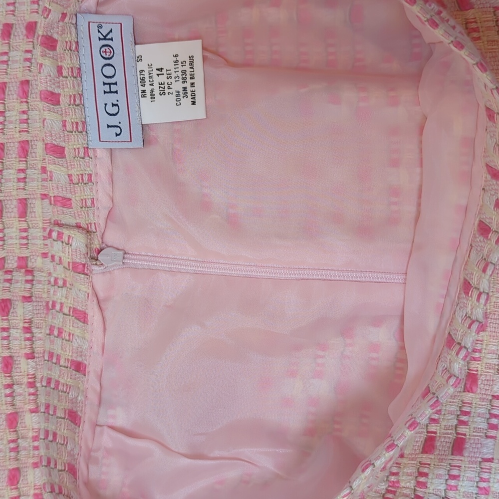 Vintage, J. G. Hook, Pink And Cream Tweed Two Piece Power Suit. Size 14 - Picture 11 of 13
